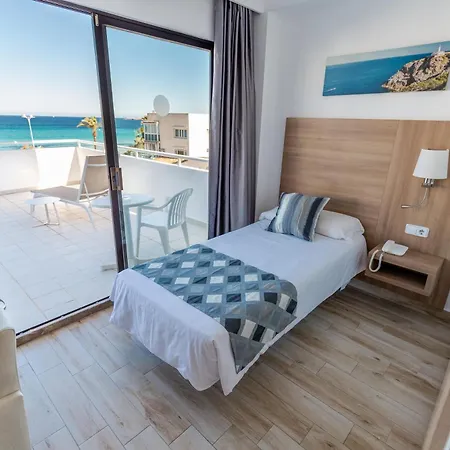 R2 Veronica Otel Cala Millor (Mallorca)